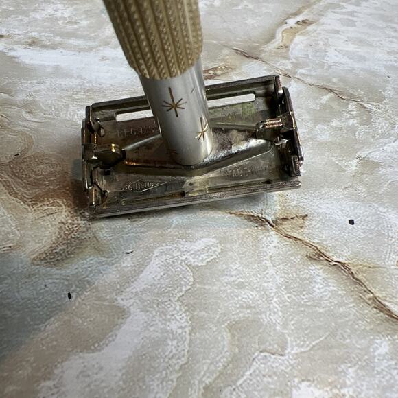 Vintage Gillette Lady Gold Star Burst Women's Safety Razor Barber Tool USA - Picture 7 of 13